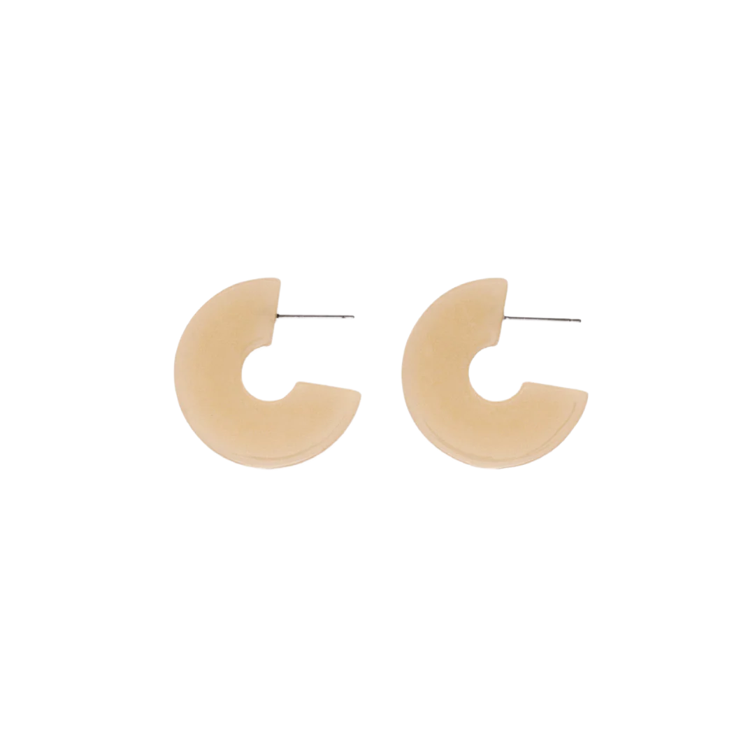 Bonnie Hoops — Latte